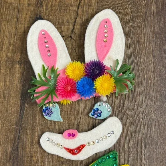 Vintage Handcrafted Easter Bunny Rabbit Wall Hanging Mobile Felt - Picture 3 of 6